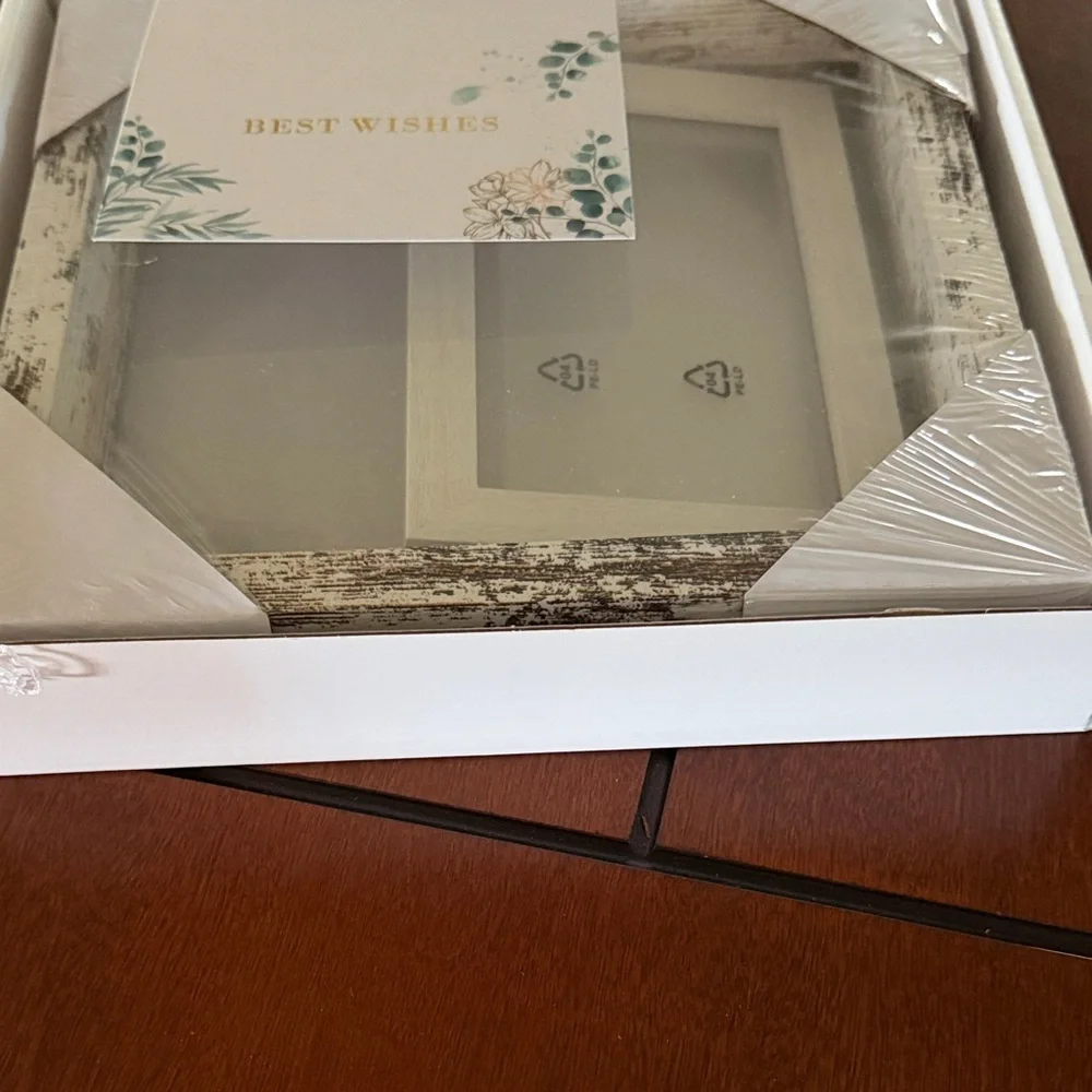Specially for you, Boxed set of two white frames.